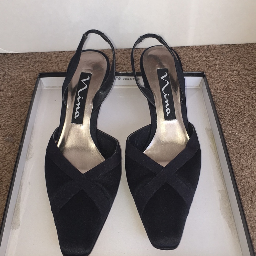 Nina navy sling back shoes, size 9, worn once